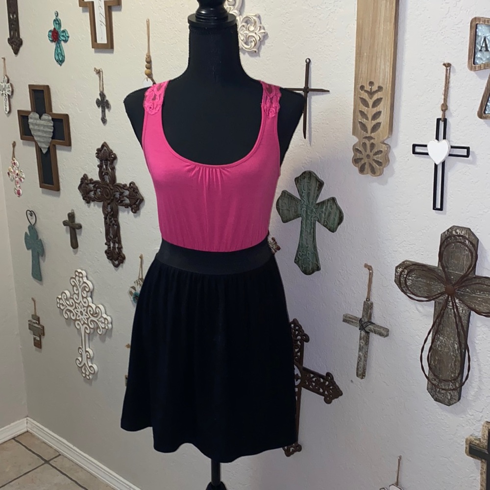 Derek heart mini dress black and pink size small